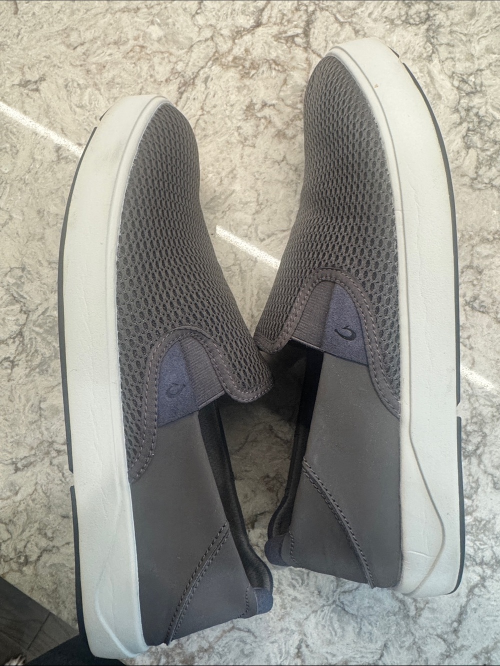 OluKai Lae‘ahi Men’s Slip-On Sneakers | Dark Gray Mesh - Picture 6 of 8